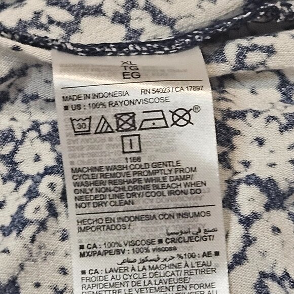 Ditzy Floral Midi Skirt with slit XL - Picture 5 of 5